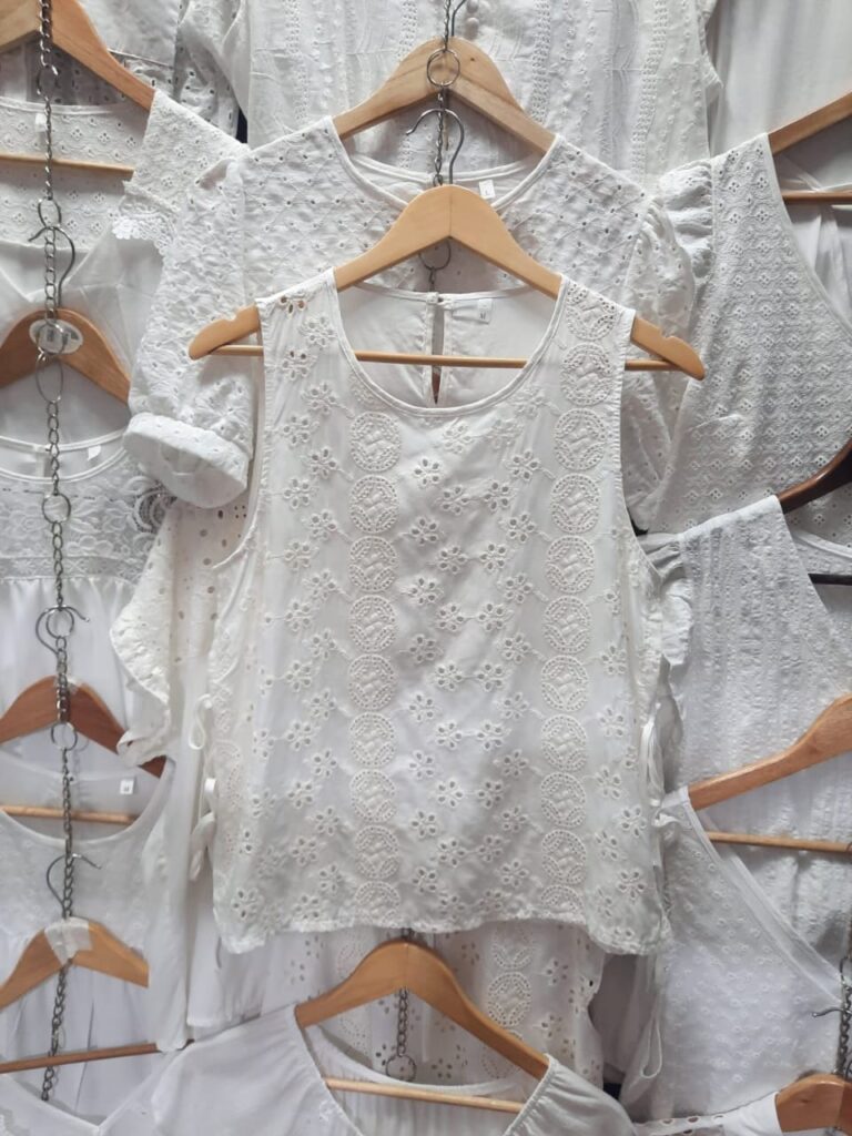 Musculosa broderie Por Mayor – Mayorista